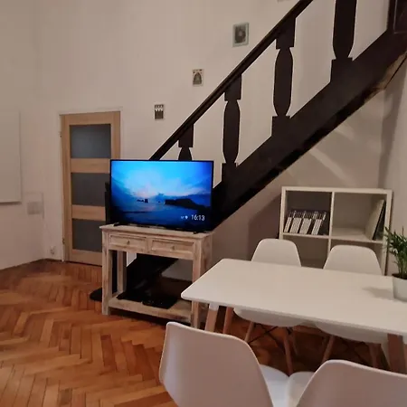 St Gertruda Free Parking Citybeat#2 Krakau