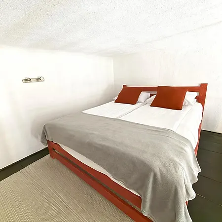 St Gertruda Free Parking Citybeat#2